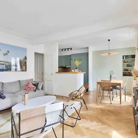 Parisien De 55m2 *